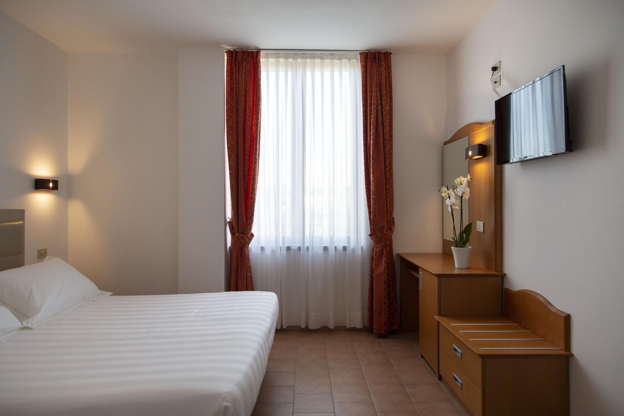 Hotel Villa Paradiso Passignano sul Trasimeno Exterior foto