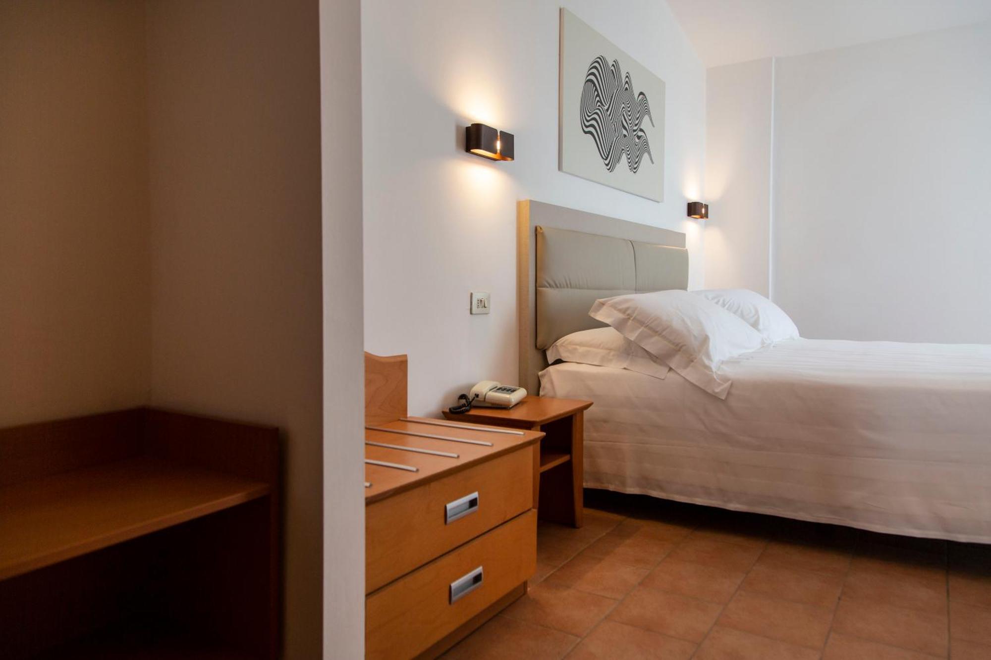 Hotel Villa Paradiso Passignano sul Trasimeno Zimmer foto